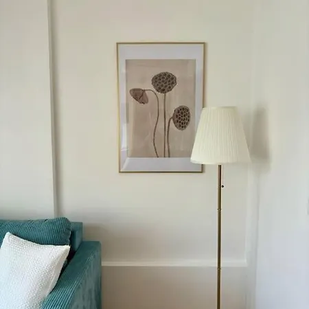Apartmán Neu! Helle Dachgeschosswohnung